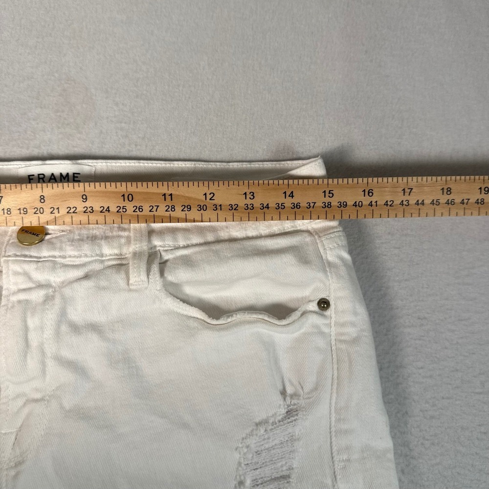 Frame Le Cutoff‎ Denim Shorts Womens 28 White Distressed Raw Hem Summer Festival - Picture 7 of 11